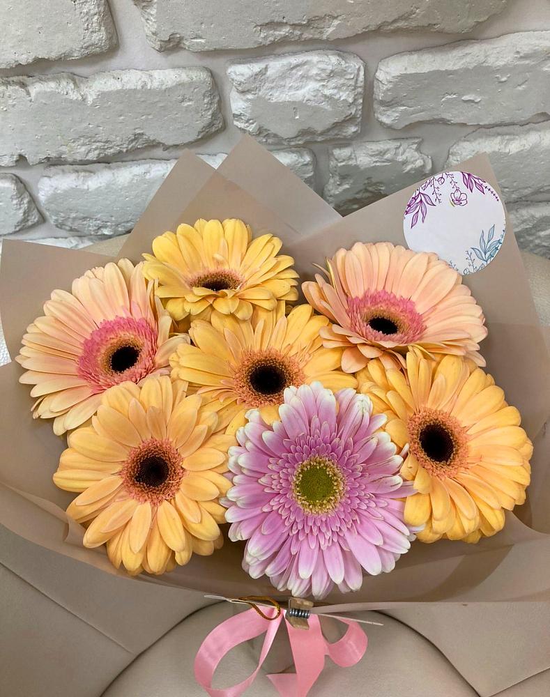 Букет цветов из: Герберы в Харланиху-2