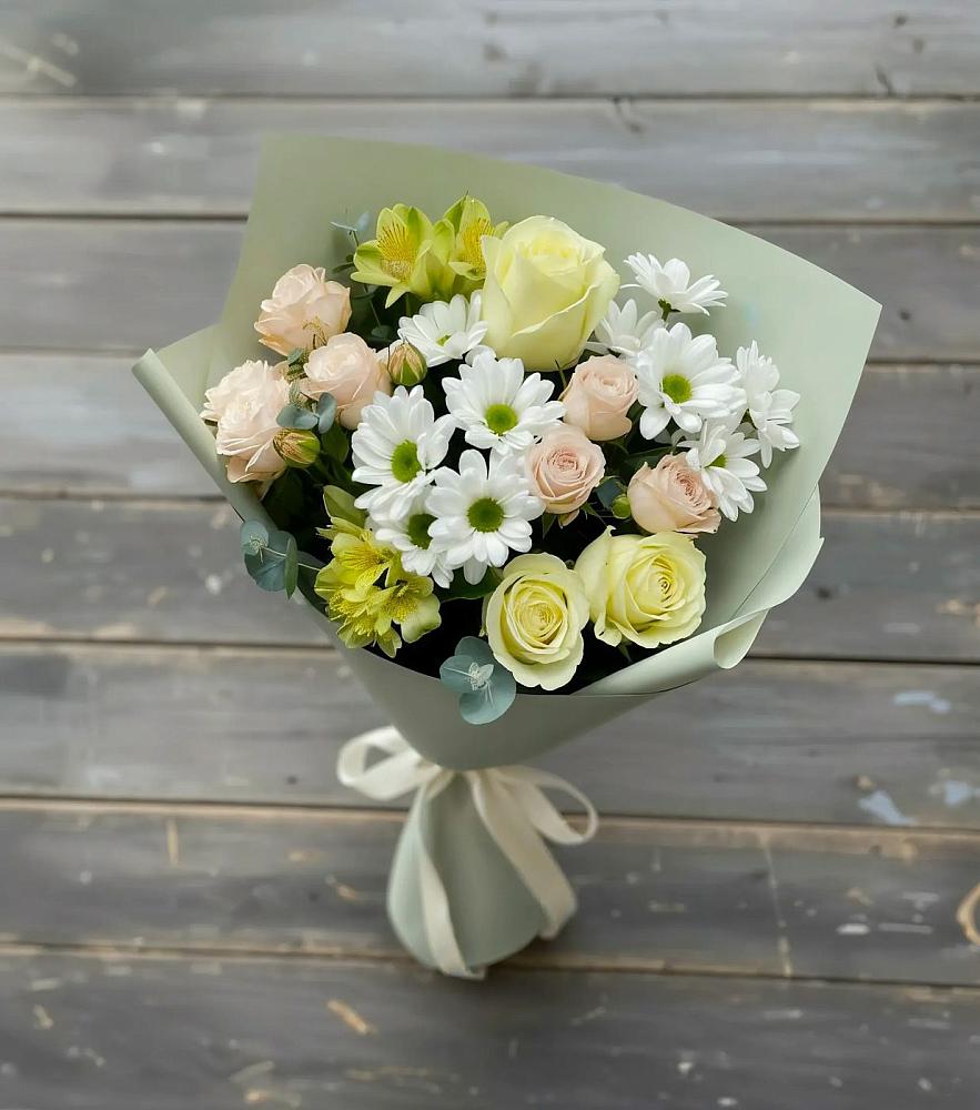 Букет цветов из: Альстромерии, Розы и Хризантемы в Харланиху-2
