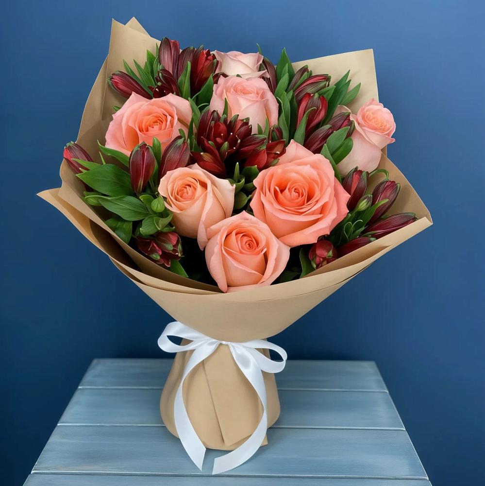 Букет цветов из: Розы и Альстромерии в Харланиху-2