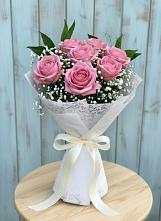 Букет цветов из:  Розы в Харланиху-2