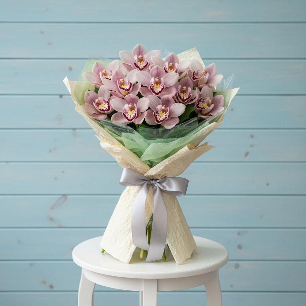 Букет цветов из: Орхидеи и Розы в Харланиху-2