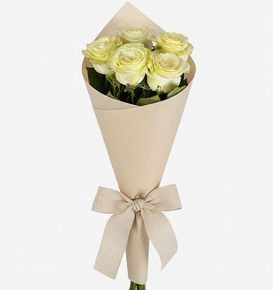 Букет цветов из: Розы в Харланиху-2