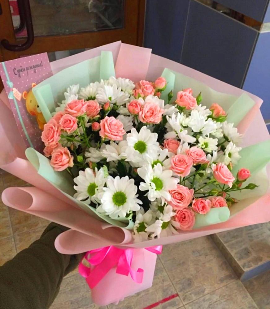 Букет цветов из: Розы и Хризантемы в Харланиху-2