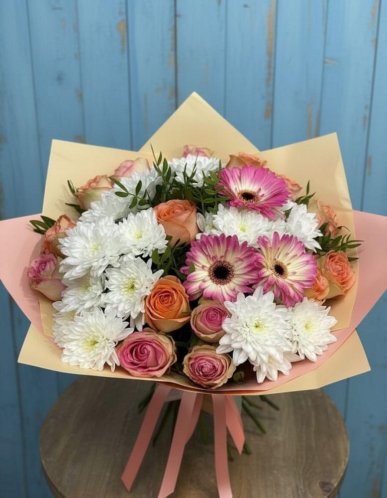 Букет цветов из: Розы, Герберы и Хризантемы в Харланиху-2