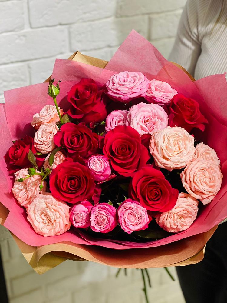 Букет цветов из: Розы в Харланиху-2