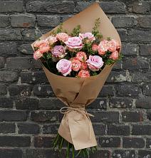 Букет цветов из:  Розы в Харланиху-2