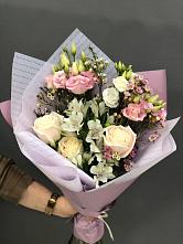Букет цветов из:  Альстромерии, Розы и Лизиантусы #REPLACE_PRED# Харланиху-2