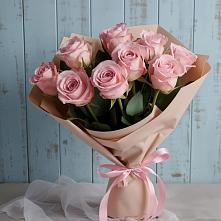 Букет цветов из:  Розы в Харланиху-2