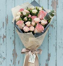 Букет цветов из:  Розы в Харланиху-2