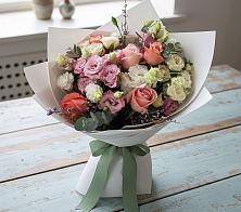 Букет цветов из:  Розы, Лизиантусы и Гвоздики #REPLACE_PRED# Харланиху-2