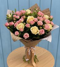 Букет цветов из:  Розы в Харланиху-2