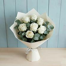Букет Белые розы в Эвкалипте в Харланиху-2